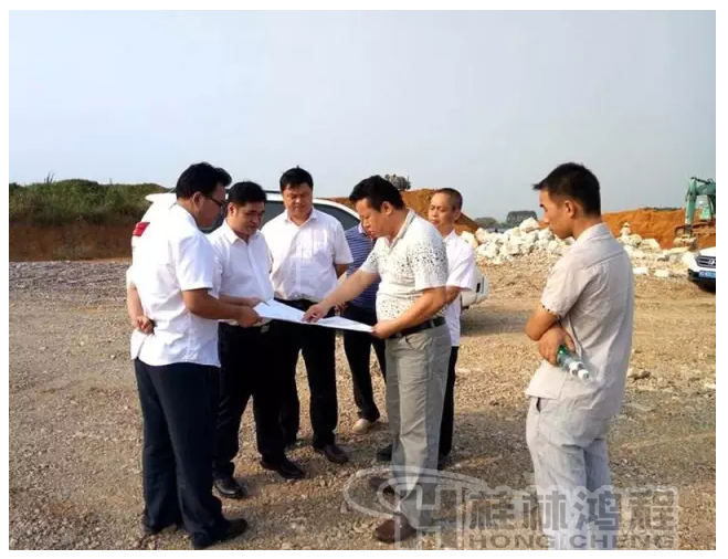 重鈣磨粉機，重鈣，HCH1395，超細環(huán)輥磨,武宣碳酸鈣