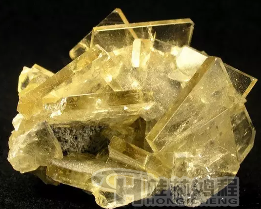 超微細(xì)重晶石磨粉機(jī)，重晶石粉碎機(jī)，重晶石磨粉設(shè)備