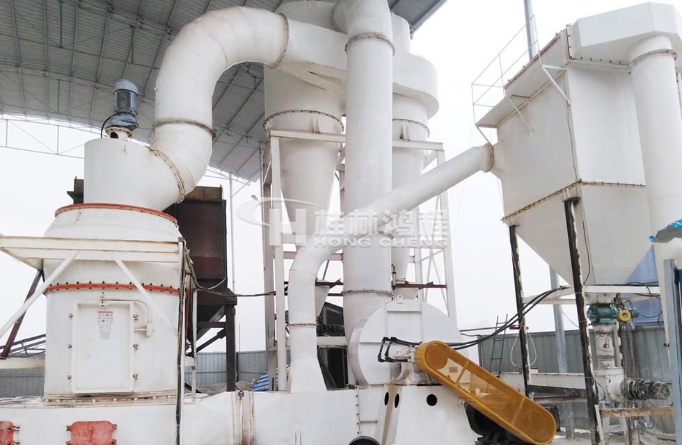 HC1900打礦石粉機(jī)器多少錢(qián)一臺(tái) 雷蒙磨粉機(jī)多少錢(qián)一臺(tái)？幾萬(wàn)到幾十萬(wàn)不等